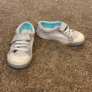 Girls see kai run silver shoes